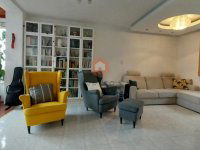 Eladó téglalakás, Pécsett 149.9 M Ft, 5 szobás