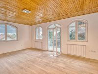 Eladó téglalakás, XVIII. kerületben 190 M Ft, 6 szobás