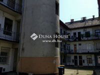 Eladó ipari ingatlan, XIII. kerületben 186 M Ft