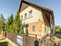Eladó nyaraló, Lakitelken 40 M Ft, 6 szobás