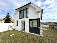 Eladó családi ház, Győrött 125 M Ft, 4 szobás