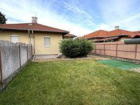 Eladó ikerház, Dunaharasztin 149.9 M Ft, 4 szobás