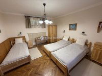 Eladó családi ház, Balatonfenyvesen 179.9 M Ft, 5 szobás