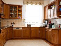 Eladó családi ház, Kecskeméten 248 M Ft, 6 szobás