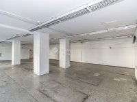 Kiadó üzlethelyiség