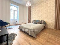 Eladó téglalakás, VI. kerületben 61 M Ft, 2 szobás