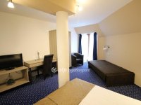 Eladó hotel, Velencén 990 M Ft / költözzbe.hu