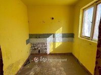 Eladó családi ház, Ároktőn 2.2 M Ft, 3 szobás