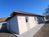 Eladó családi ház, Ceglédbercelen 80 M Ft, 7 szobás