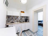 Eladó téglalakás, VII. kerületben 52 M Ft, 1 szobás