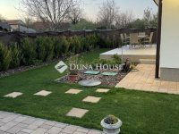 Eladó családi ház, Üllőn 130 M Ft, 5 szobás