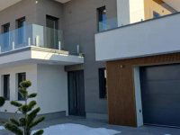 Eladó családi ház, Pilisvörösváron 249.9 M Ft, 5 szobás