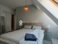 Eladó téglalakás, VI. kerületben 199.9 M Ft, 4 szobás