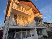 Eladó ikerház, Szegeden 79.8 M Ft, 4 szobás