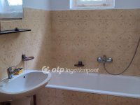 Eladó családi ház, Taksonyon 97.8 M Ft, 3+2 szobás