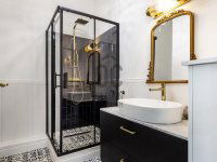 Eladó téglalakás, VI. kerületben 185 M Ft, 4 szobás