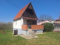 Eladó nyaraló, Szigetszentmártonban 41.9 M Ft, 2+1 szobás