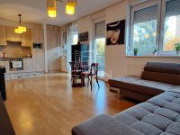 Eladó téglalakás, X. kerületben 99 M Ft, 3 szobás