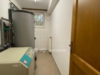 Eladó családi ház, Budakeszin 214 M Ft, 10 szobás