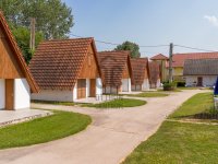 Eladó hotel, Faddon 115 M Ft / költözzbe.hu