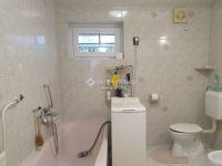 Eladó családi ház, Pécsett 165 M Ft, 8 szobás