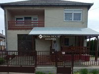 Eladó családi ház, Zsurkon 30.9 M Ft, 4 szobás