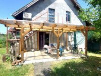 Eladó családi ház