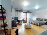 Eladó családi ház, Egerben 440 M Ft, 5 szobás