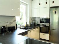 Eladó családi ház, Balatonföldváron 247 M Ft, 6 szobás