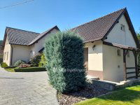 Eladó családi ház, Solymáron 279 M Ft, 6 szobás