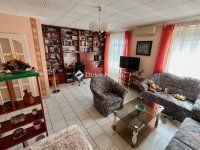 Eladó téglalakás, Szegeden 63.9 M Ft, 2 szobás