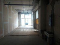 Eladó üzlethelyiség, Szigetváron 23.73 M Ft