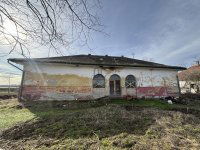 Eladó családi ház, Cegléden 28 M Ft, 5 szobás