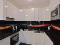 Eladó téglalakás, Egerben 67 M Ft, 2 szobás