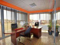 Eladó ipari ingatlan