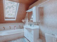 Eladó családi ház, Kecskeméten 189.5 M Ft, 5 szobás