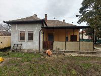 Kiadó családi ház, albérlet, Veresegyházon 380 E Ft / hó