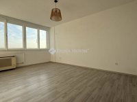 Eladó téglalakás, Szombathelyen 33.999 M Ft, 2 szobás