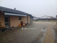 Eladó családi ház, Nagykanizsán 250 M Ft, 10 szobás