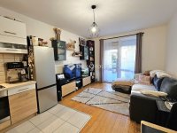 Eladó téglalakás, Veszprémben 72.9 M Ft, 3 szobás