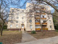 Eladó téglalakás, Szekszárdon, Zöldkert utcában 31.5 M Ft