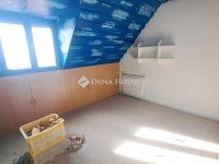 Eladó családi ház, Piliscsabán 135 M Ft, 5 szobás