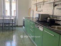 Eladó téglalakás, Pécsett 61.5 M Ft, 2 szobás