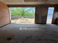 Eladó téglalakás, Fonyódon 81.158 M Ft, 3 szobás