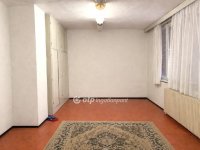 Eladó téglalakás, Szegeden 84 M Ft, 4 szobás