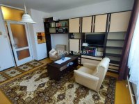 Eladó panellakás, Dombóváron, Zrínyi utcában 18.5 M Ft