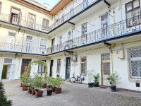 Eladó téglalakás, VII. kerületben 45 M Ft, 1 szobás