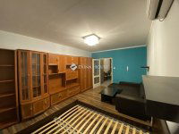 Eladó panellakás, Szegeden, Római körúton 40 M Ft, 1 szobás