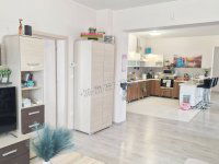 Eladó családi ház, Tasson 85 M Ft, 4 szobás