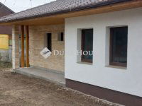 Eladó családi ház, Budapesten, XVII. kerületben 161 M Ft